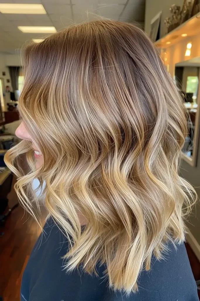 Retro-Inspired Shag Haircut with Modern Twist