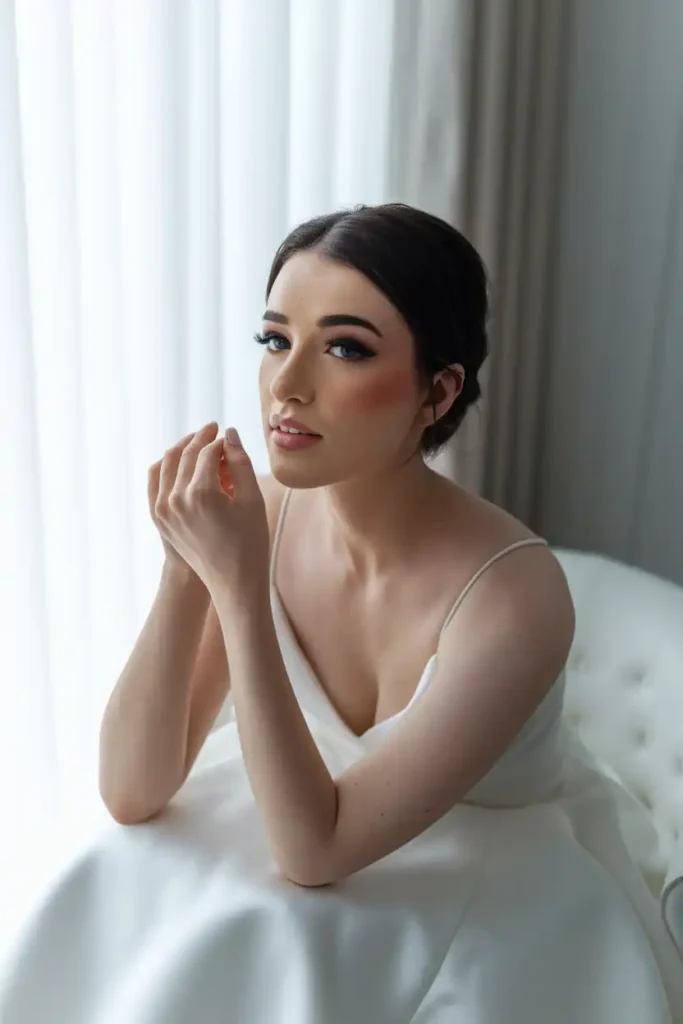 A Natural Glowy Look for Your Wedding Day