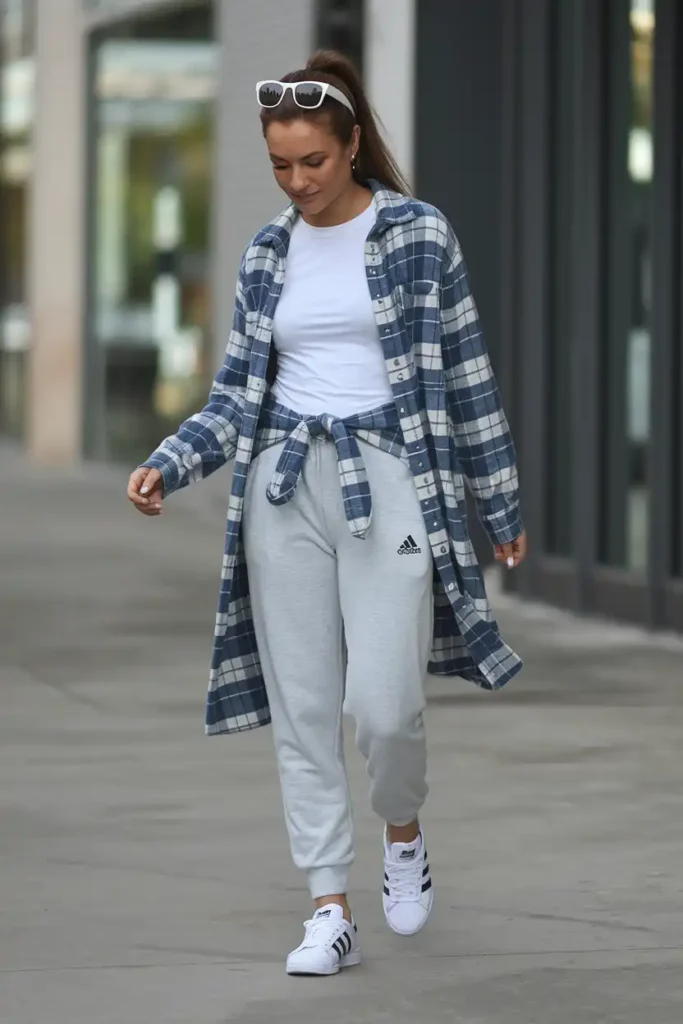Adidas Pants With a Button-Down Tied at the Waist