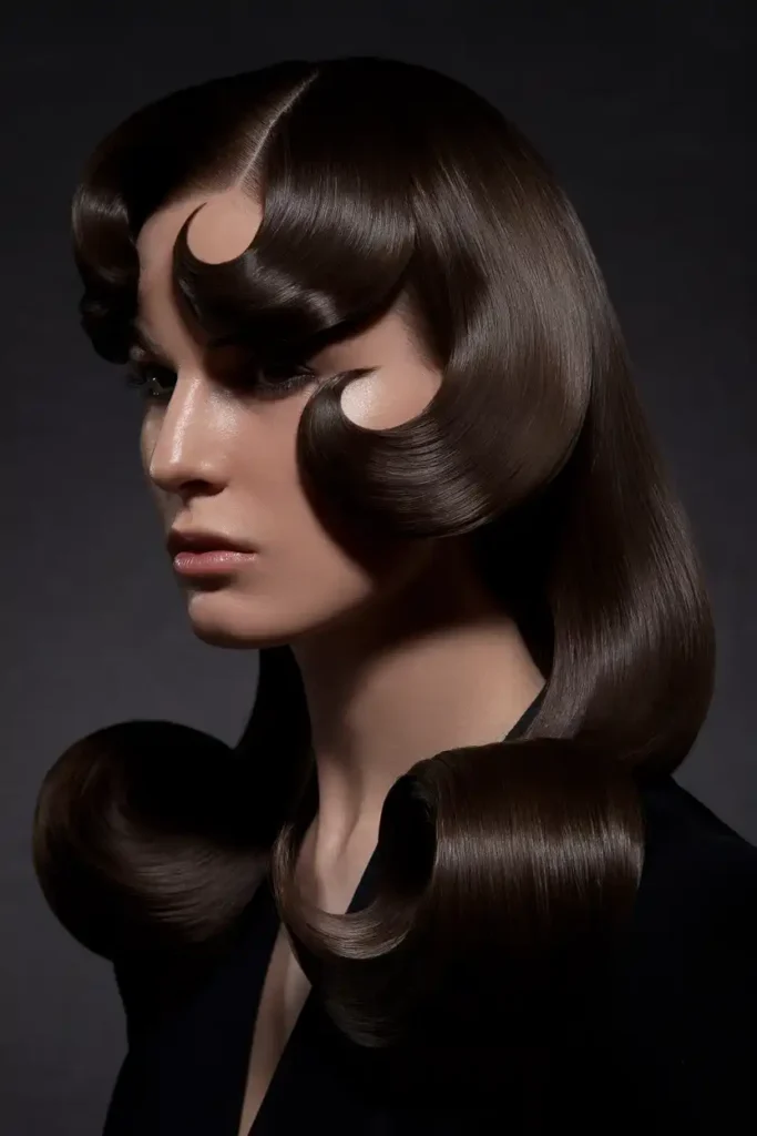 Joan Crawford's Severe Glamour Waves With Sharp Structure