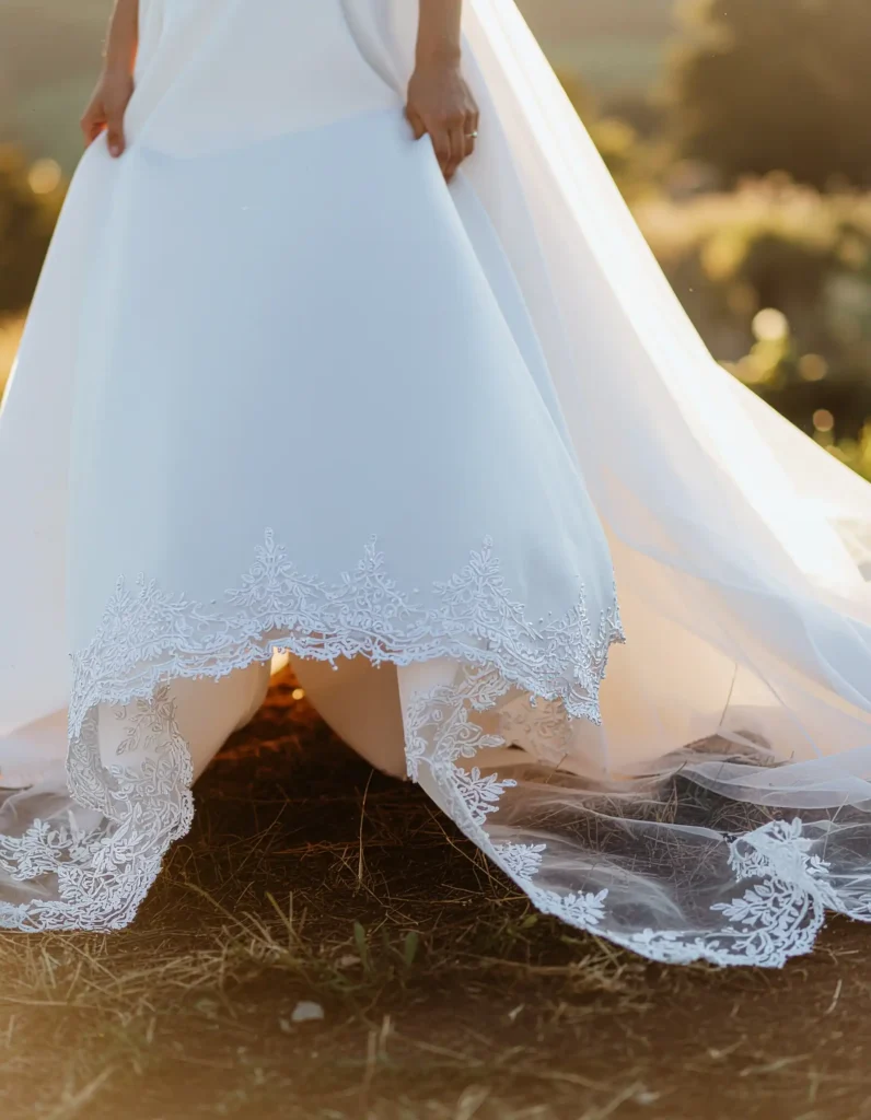 Outdoor Light and What It Does to White Fabric