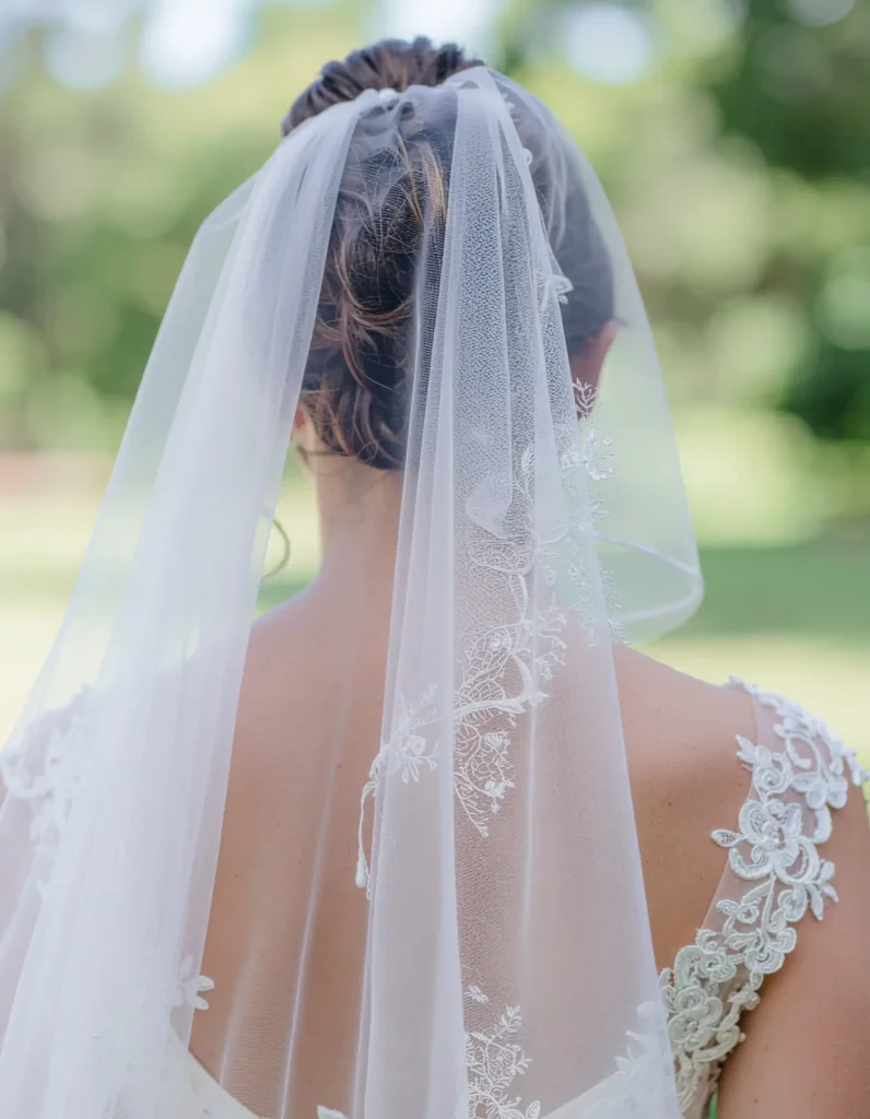 The Veil Overlay and What It Does to Photos