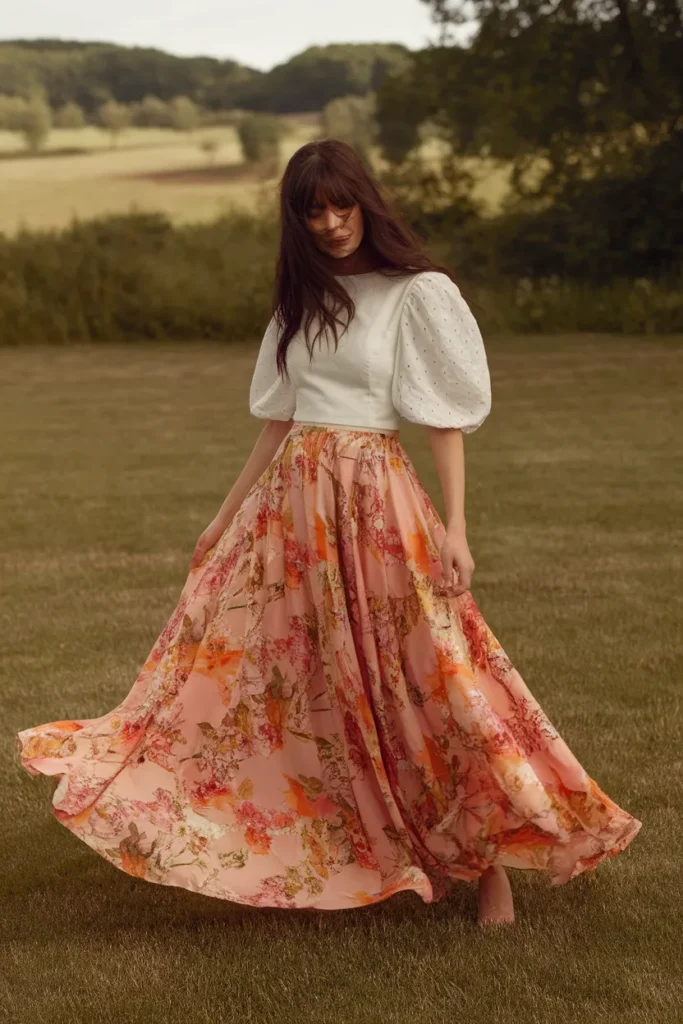 Chiffon dresses move the way 70s fashion should