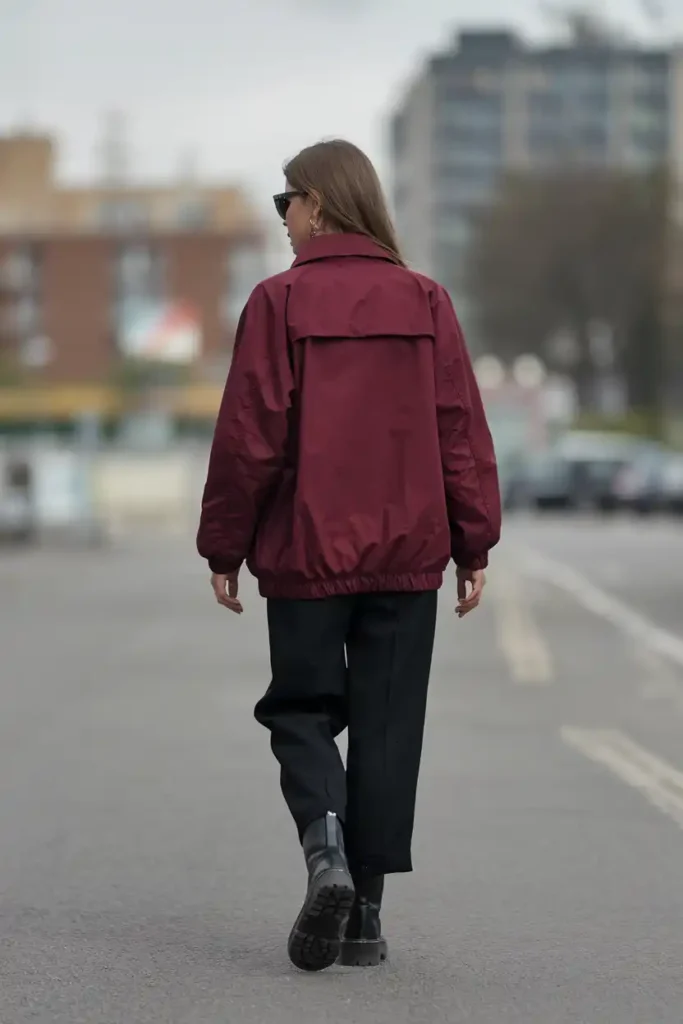 Street Style Looks Built on Black Boots and One Color